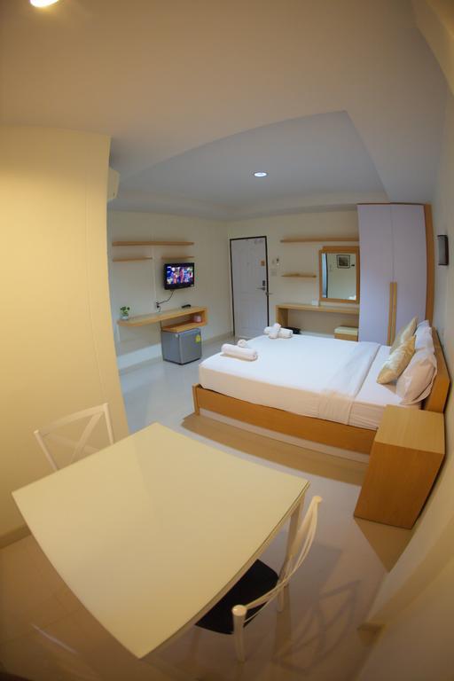 Baan Sanpoom Hotel Phitsanulok Exterior foto